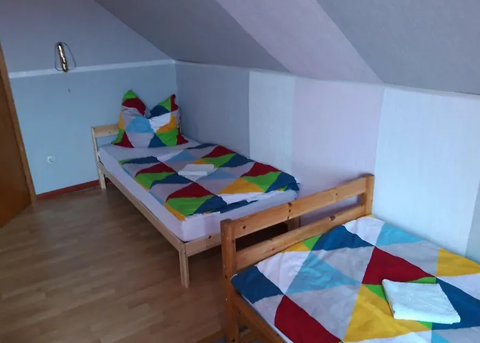 Angie's Bed & Breakfast *