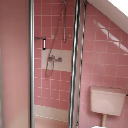 Angie's 住宿加早餐酒店 *